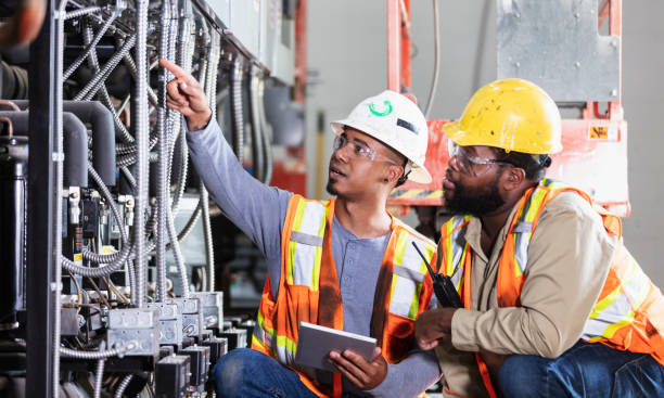 Best Industrial Electrical Services  in South St Paul, MN